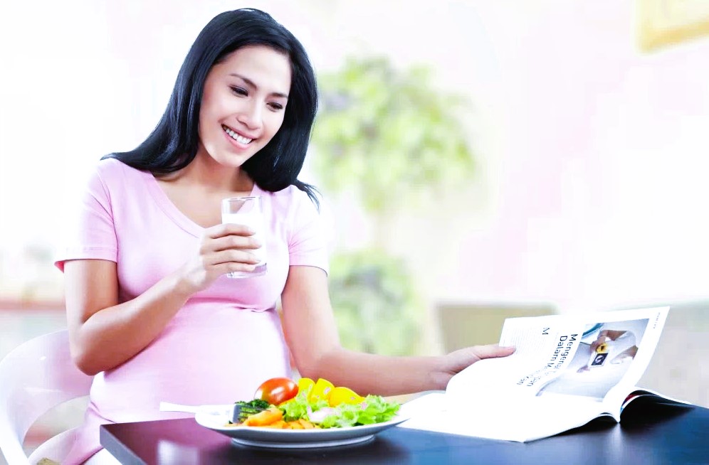 Nutrisi yang Dibutuhkan Ibu Hamil Selama Kehamilan 